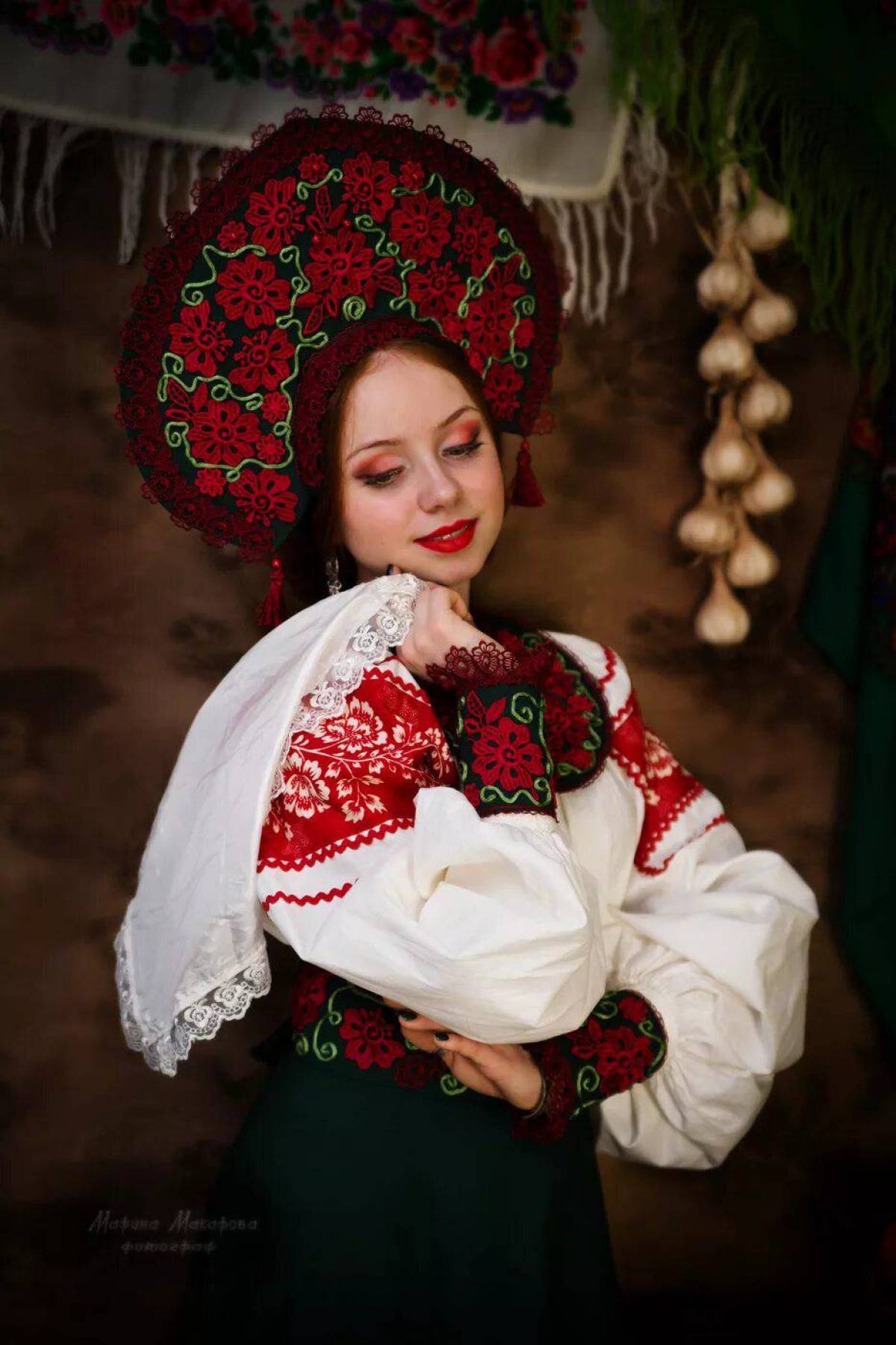 Women in Slavic costumes underwear in Changchun