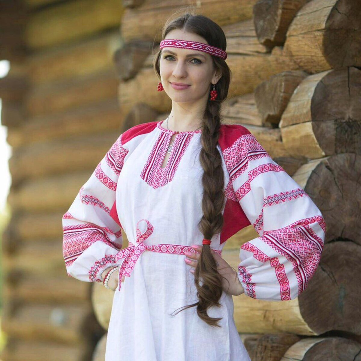 Girls in Slavic costumes in Changchun